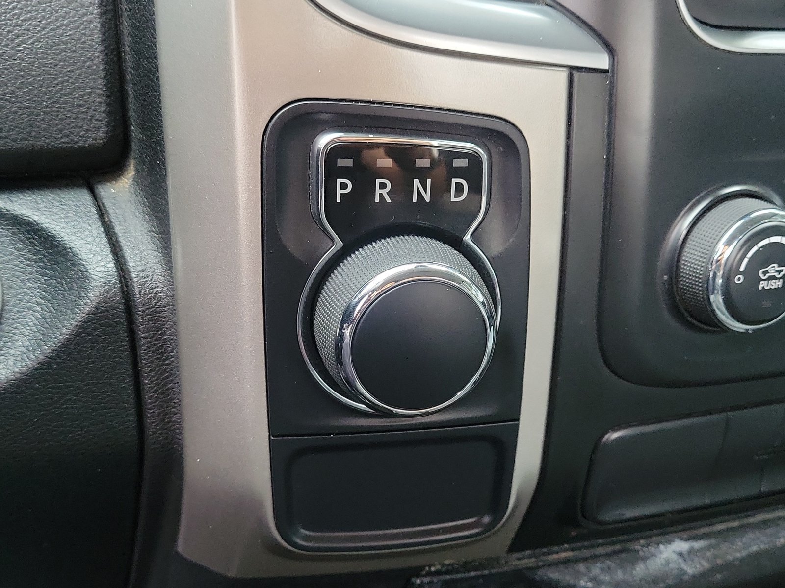 Used 2017 RAM 1500 Classic SLT RWD image 25