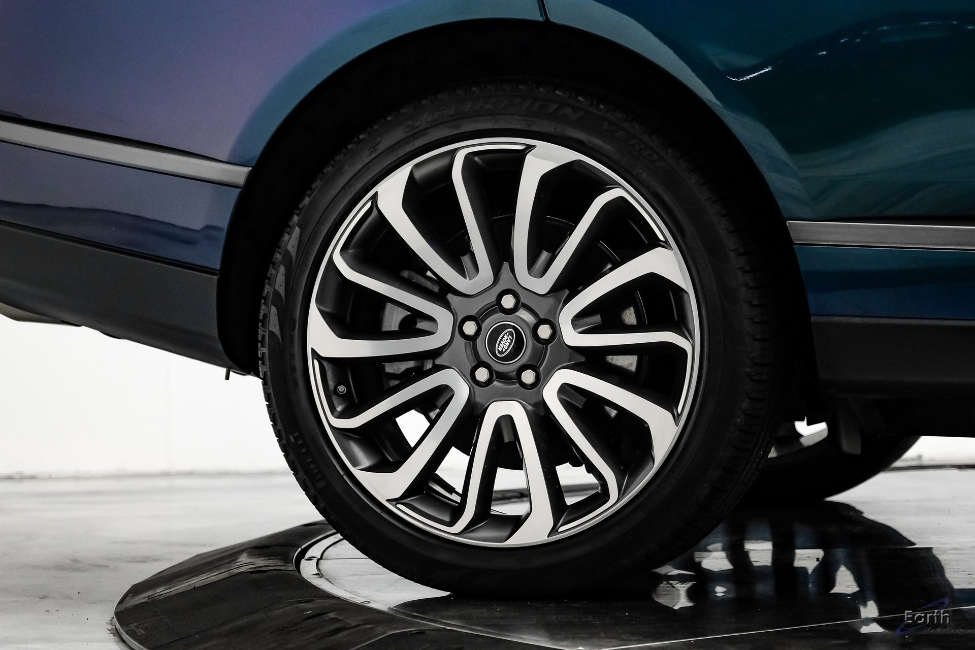 Used 2020 Land Rover Range Rover Autobiography image 82