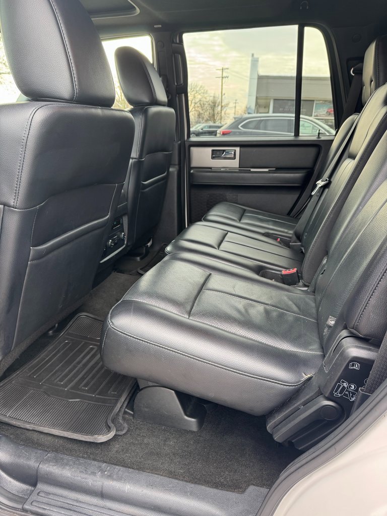 Used 2017 Ford Expedition XLT w/ Equipment Group 202A image 11