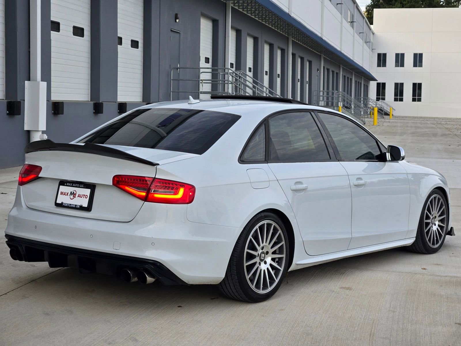 Used 2015 Audi S4 Premium Plus w/ Technology Package image 9