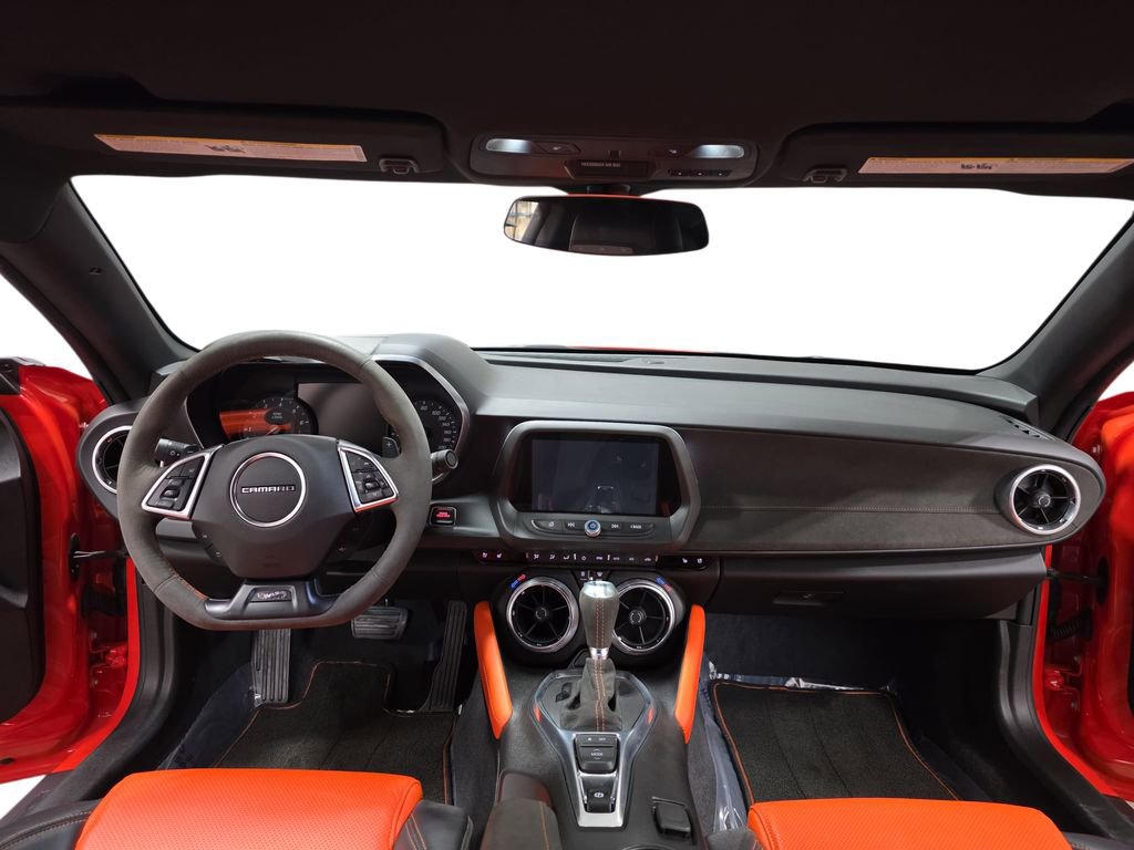 Used 2018 Chevrolet Camaro SS w/ Hot Wheels Edition image 9