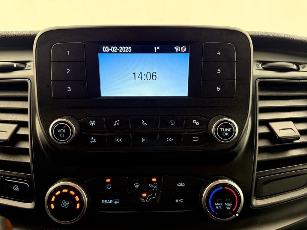 Used 2023 Ford Transit 250 Low Roof AWD w/ Exterior Upgrade Package image 22