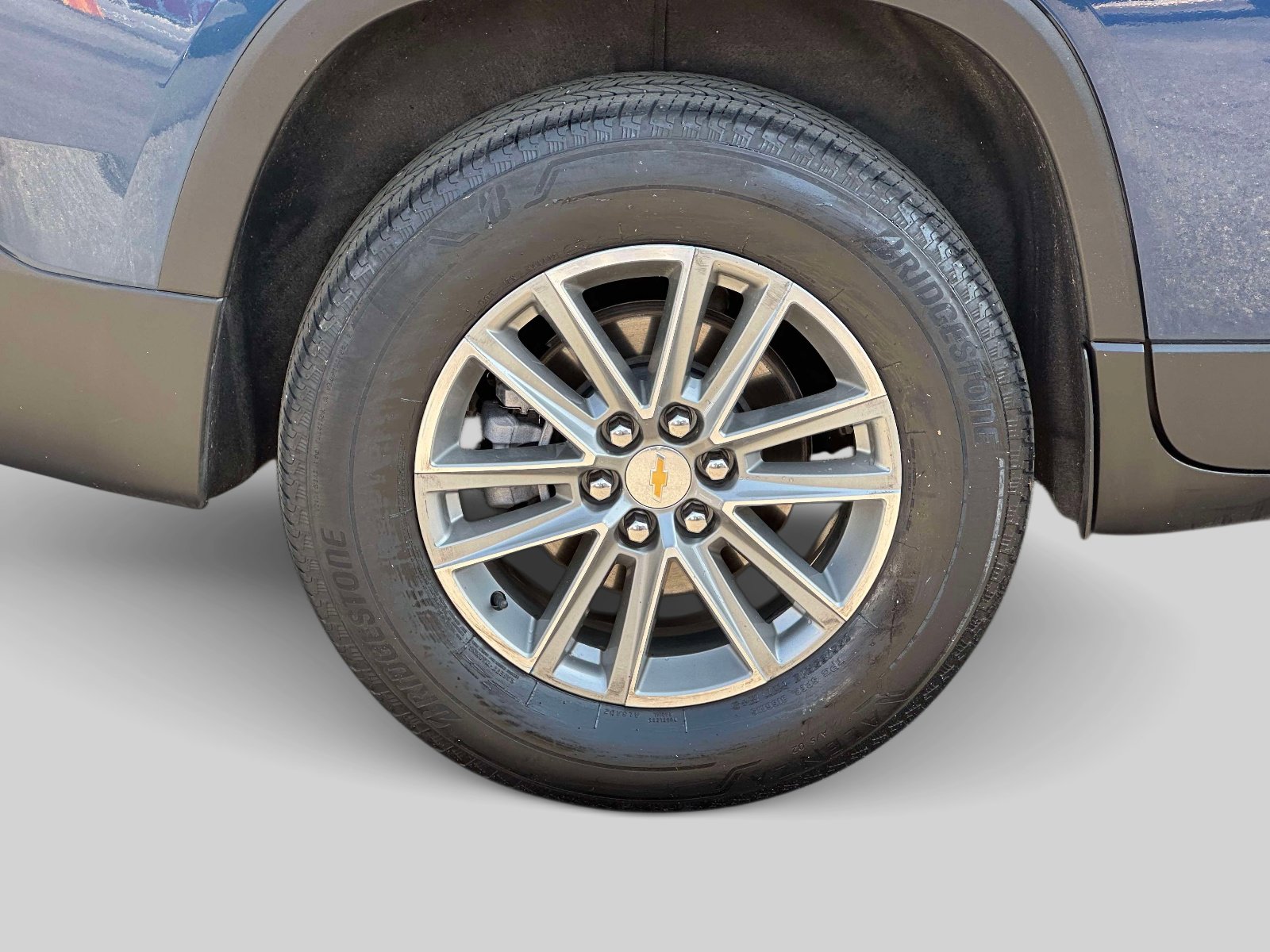 Used 2023 Chevrolet Traverse LT AWD/4WD image 5