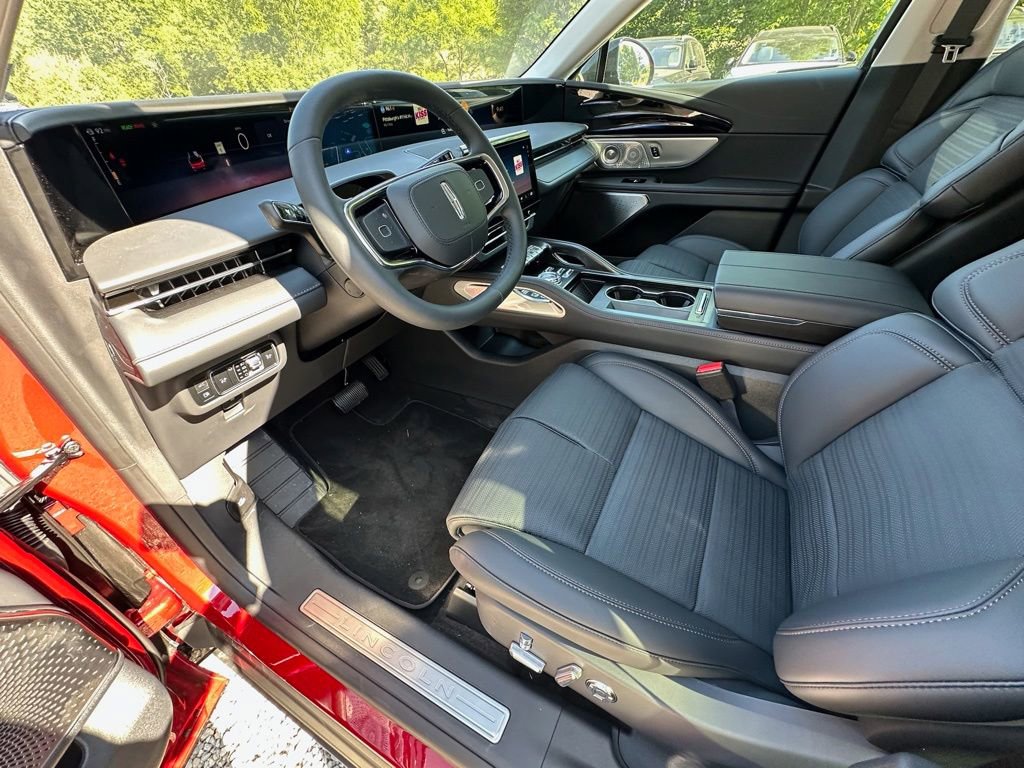 New 2026 Lincoln Nautilus Reserve AWD/4WD image 18
