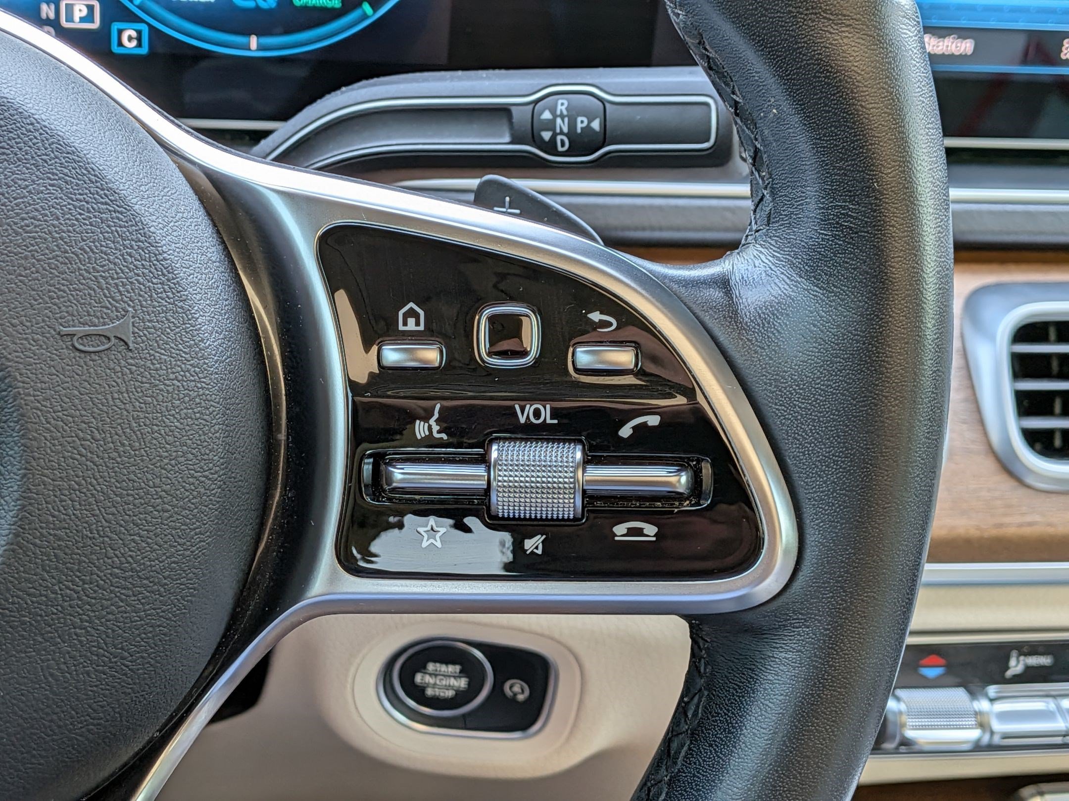 Certified 2022 Mercedes-Benz GLS 450 4MATIC image 16