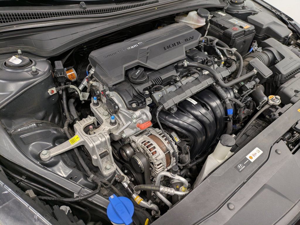 Used 2023 Hyundai Elantra SEL w/ Convenience Package image 30