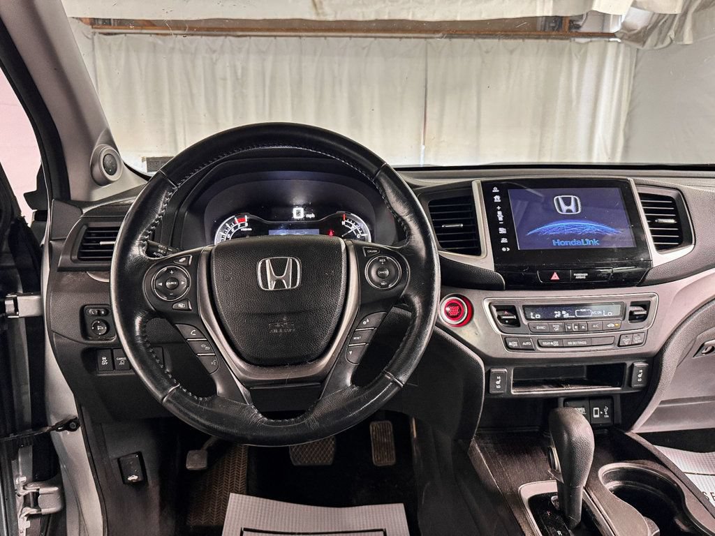 Used 2018 Honda Ridgeline RTL-T image 11