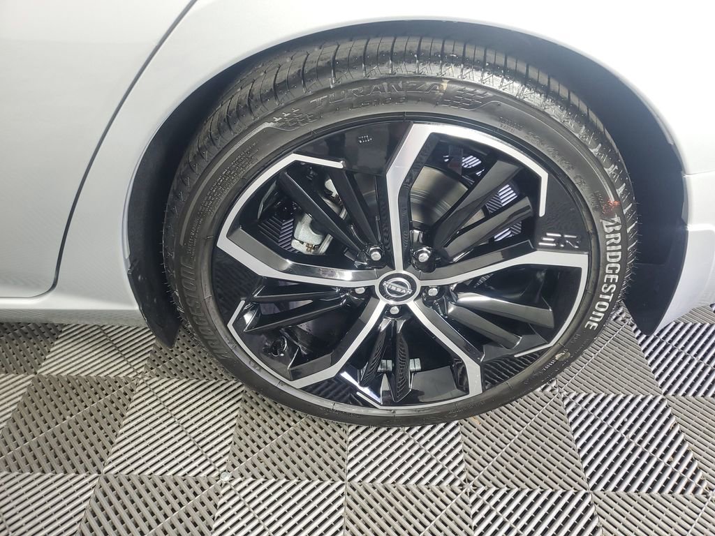 New 2025 Nissan Altima 2.5 SR w/ SR Premium Package image 31