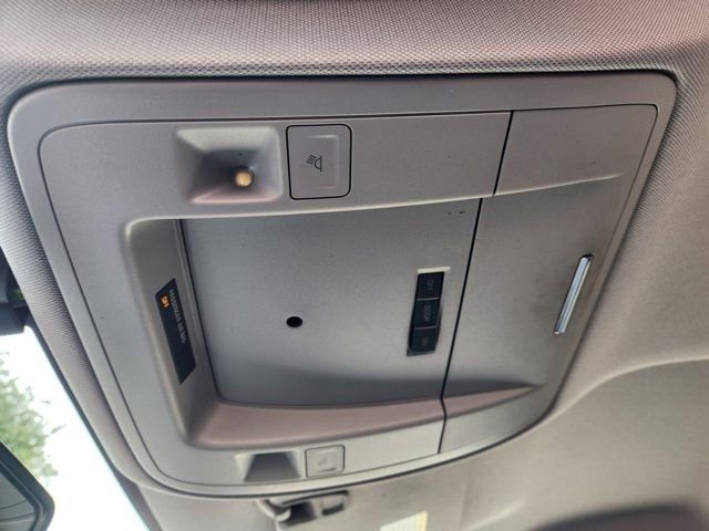 Used 2018 Chevrolet Silverado 1500 LT w/ Texas Edition image 28