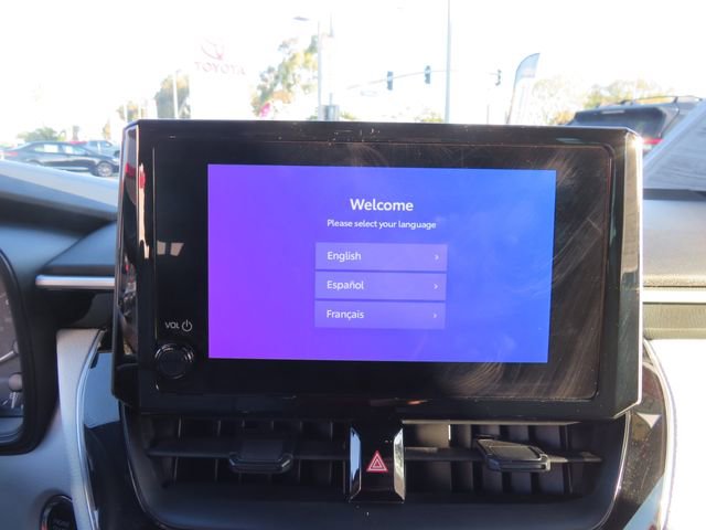 Certified 2025 Toyota Corolla SE w/ Convenience Package image 28