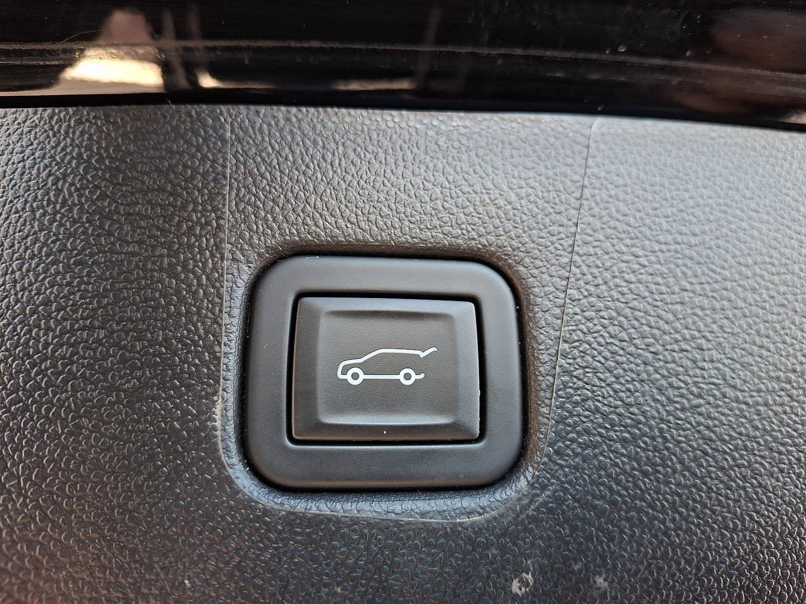 Certified 2025 Chevrolet Blazer RS w/ Driver Confidence II Package AWD/4WD image 34