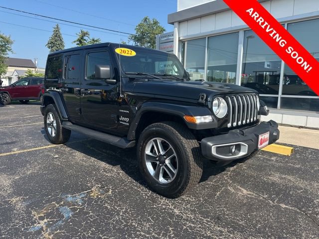 Used 2022 Jeep Wrangler Unlimited Sahara w/ Cold Weather Group image 3