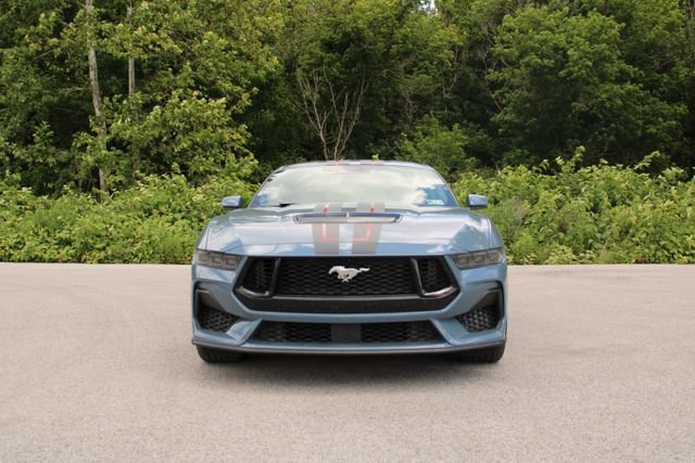 Used 2026 Ford Mustang GT Premium RWD image 2