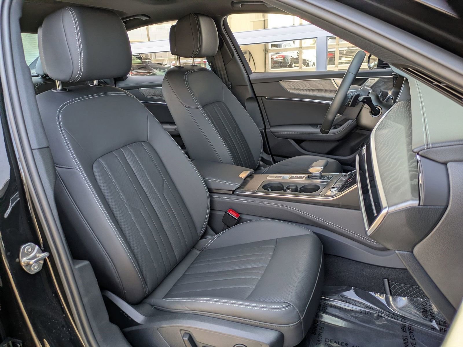 Used 2025 Audi A6 Premium Plus w/ Premium Plus Package image 27