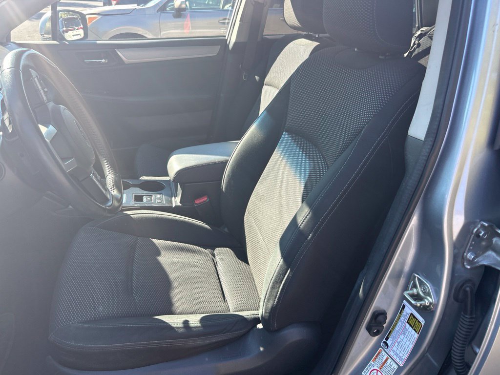 Used 2017 Subaru Outback 2.5i Premium AWD/4WD image 14