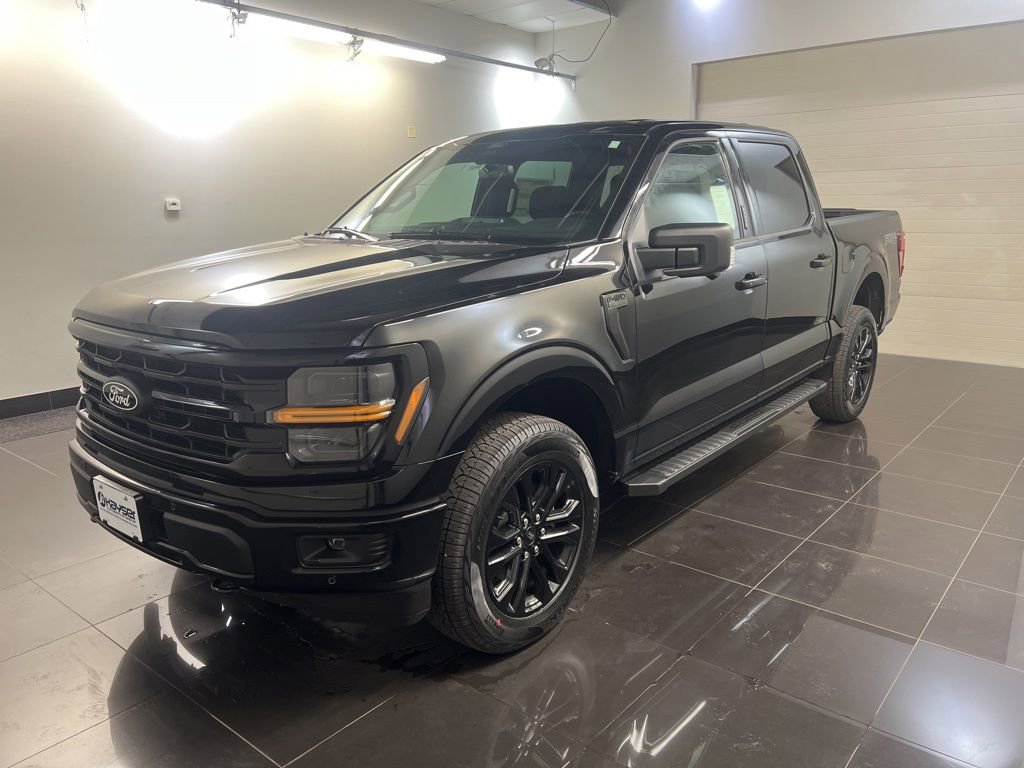 New 2026 Ford F150 XLT w/ Equipment Group 302A MID AWD/4WD image 3