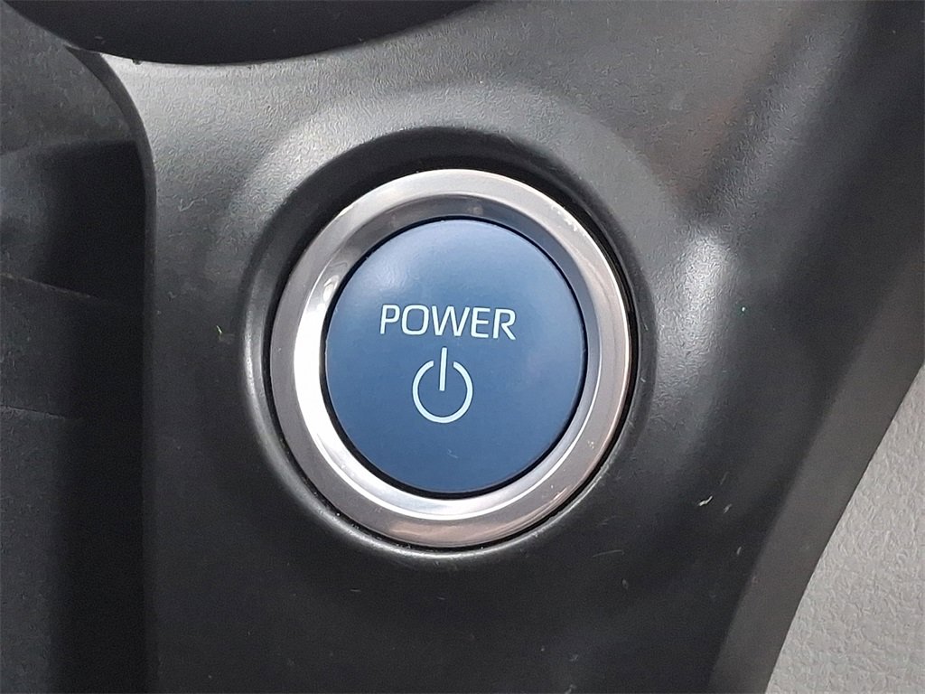 Certified 2024 Toyota Sienna Limited image 27