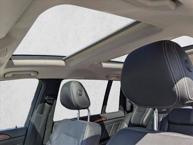 Used 2015 Mercedes-Benz GL 450 4MATIC image 16