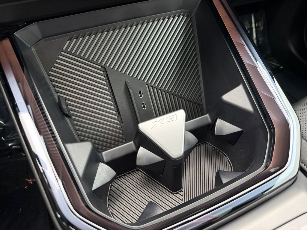 Used 2026 BMW X3 xDrive30 w/ Convenience Package image 26