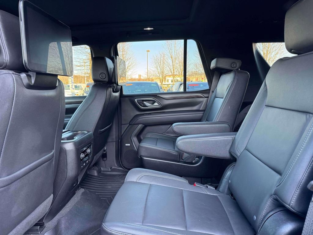 Used 2024 Chevrolet Tahoe Z71 w/ Off-Road Capability Package AWD/4WD image 14