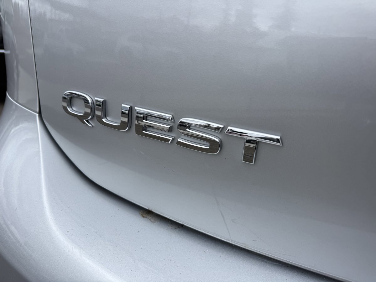 Used 2016 Nissan Quest SV image 6