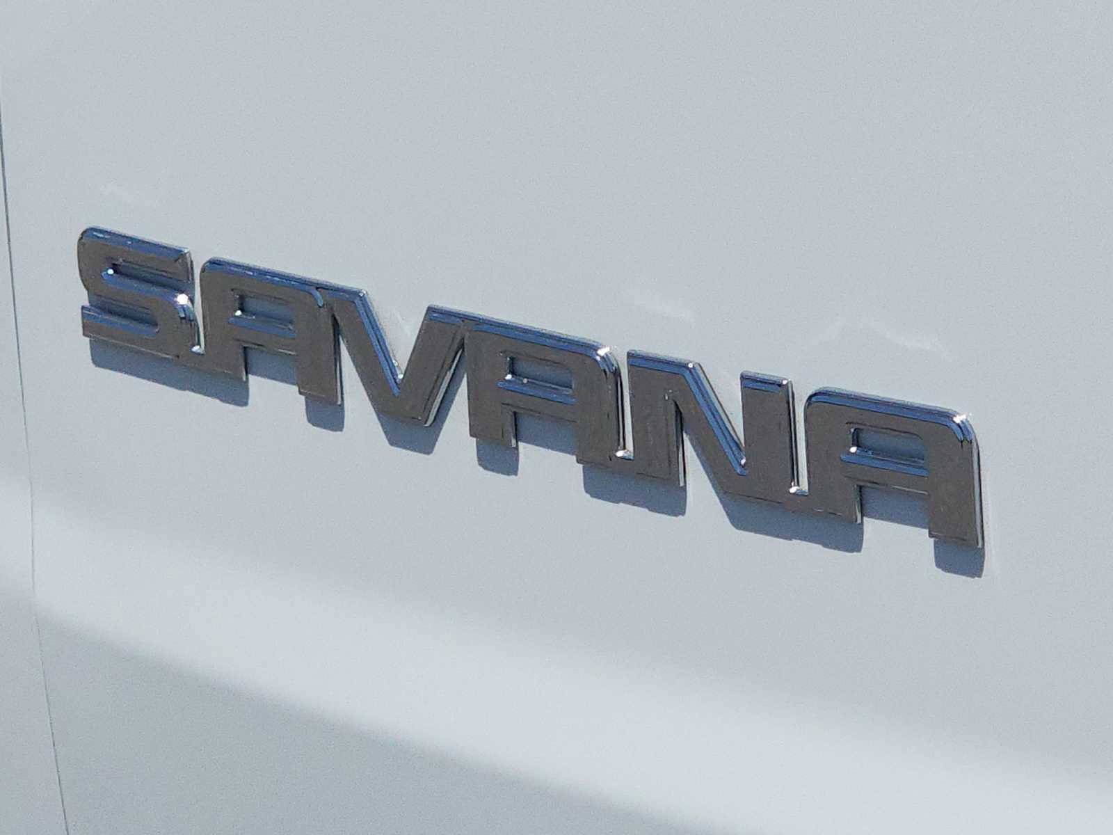 Used 2024 GMC Savana 2500 w/ Driver Convenience Package RWD image 11