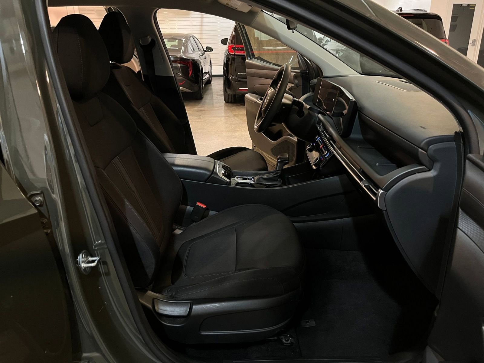 Used 2025 Hyundai Tucson SEL image 37