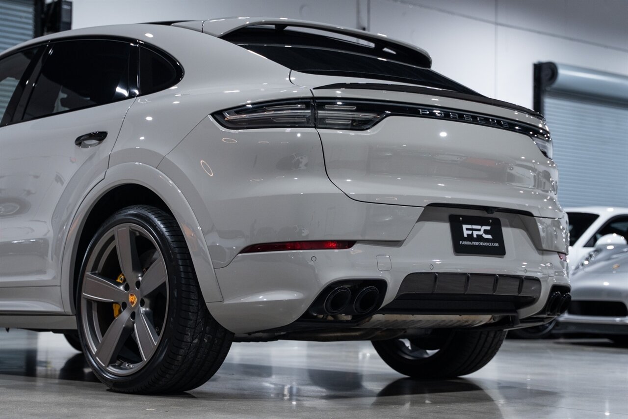 Used 2021 Porsche Cayenne Turbo AWD/4WD image 17
