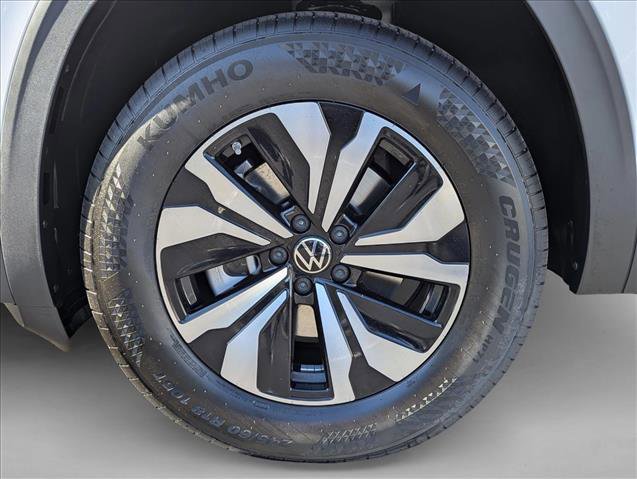 New 2026 Volkswagen Atlas SE image 9
