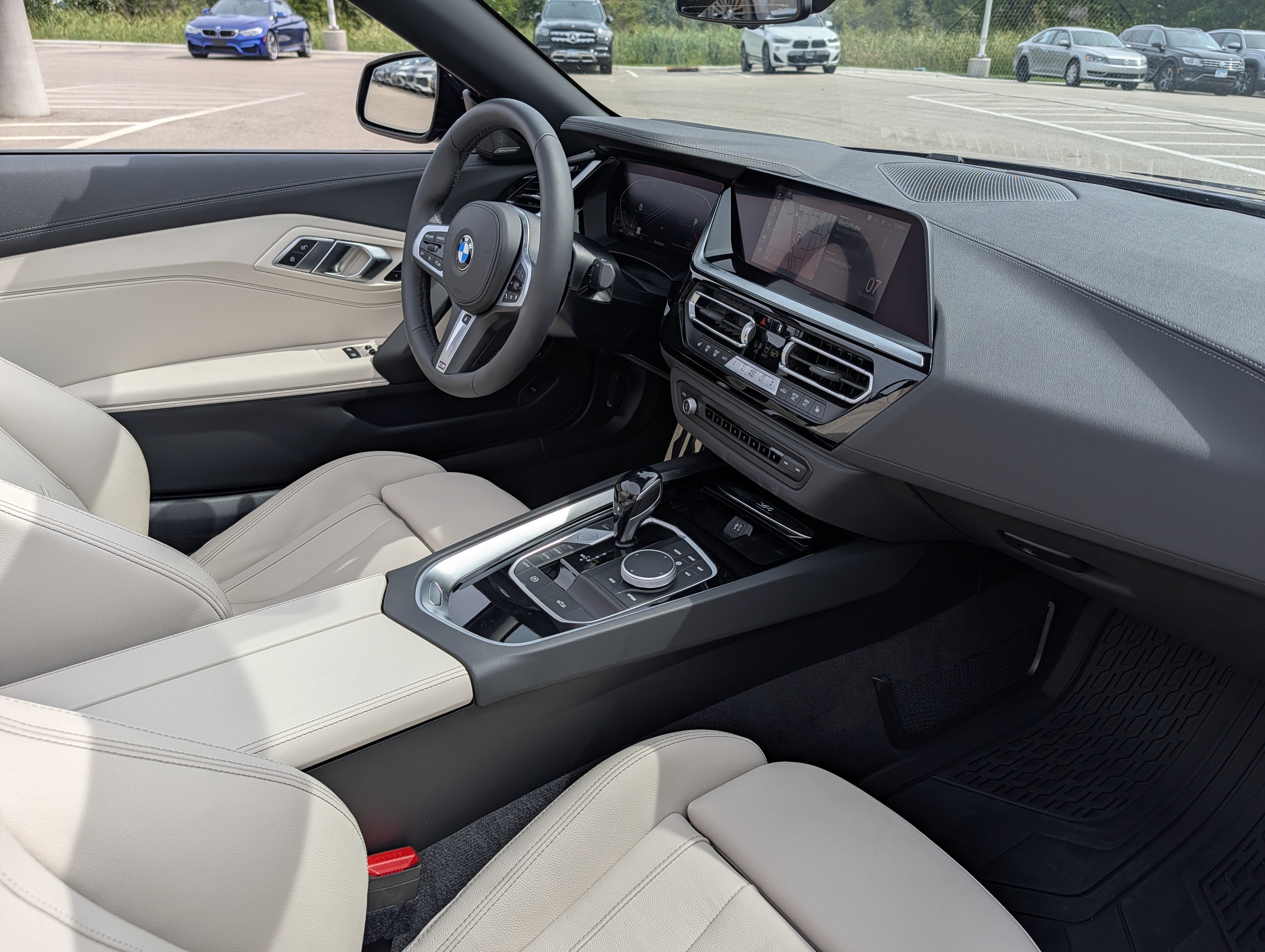 Used 2026 BMW Z4 sDrive30i w/ Premium Package RWD image 19