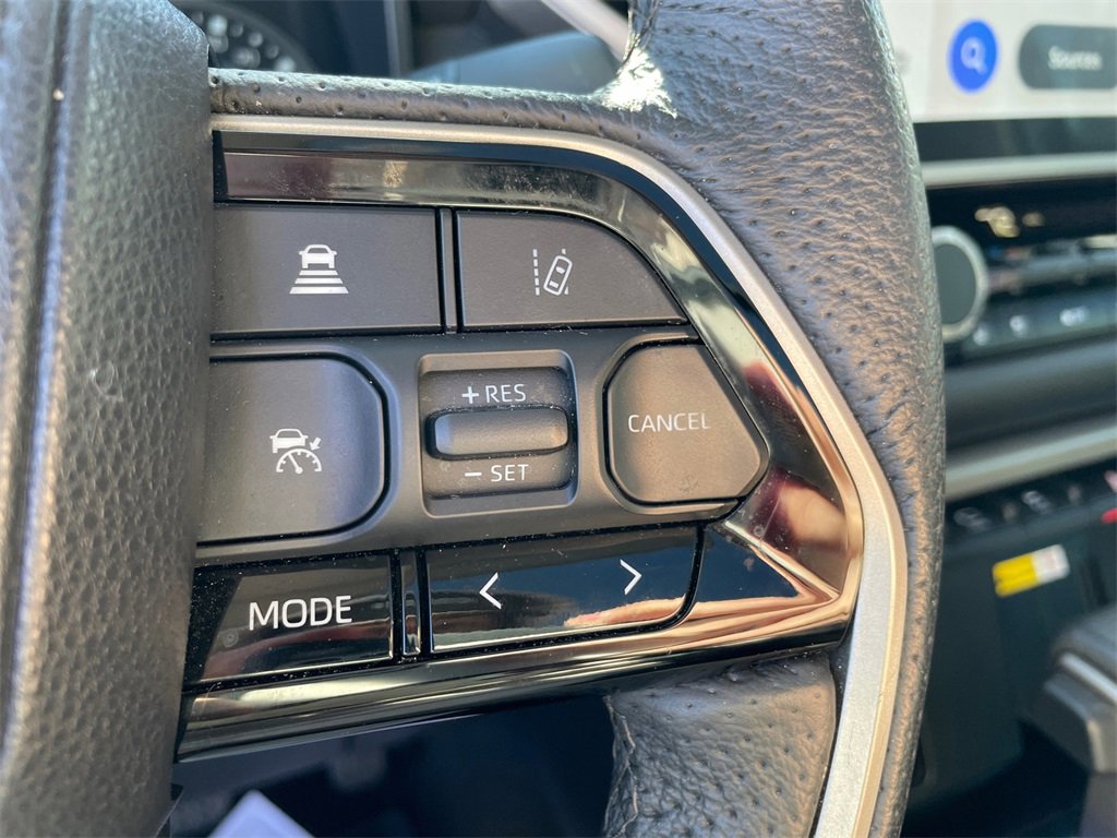 Used 2022 Toyota Tundra Limited image 26