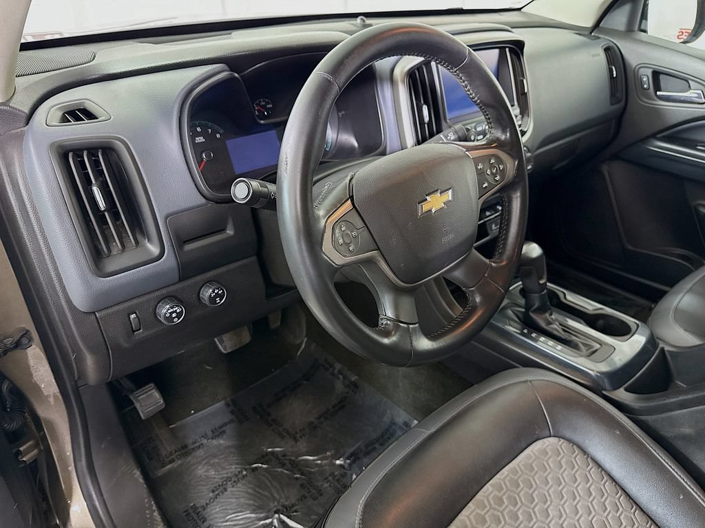 Used 2016 Chevrolet Colorado Z71 AWD/4WD image 17