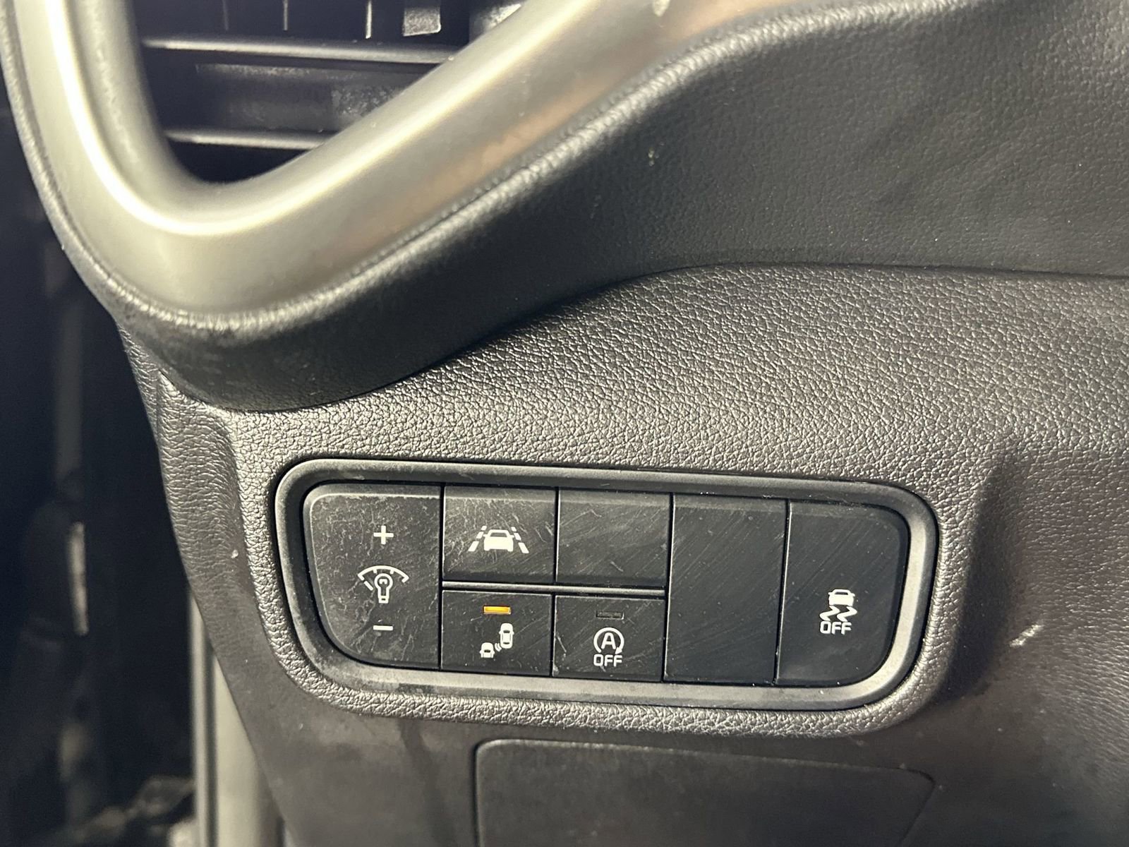 Used 2022 Kia Soul LX w/ Technology Package image 22