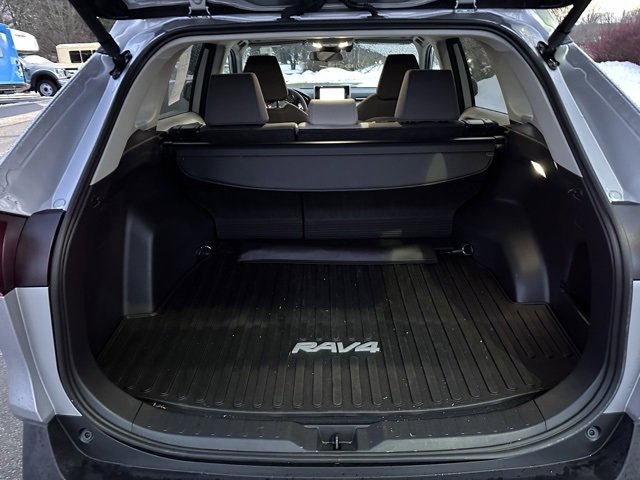 Used 2024 Toyota RAV4 XLE image 10