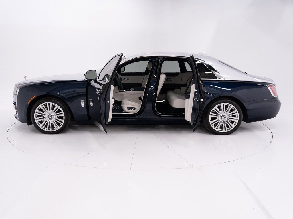 Certified 2023 Rolls-Royce Ghost w/ Ghost Package image 9