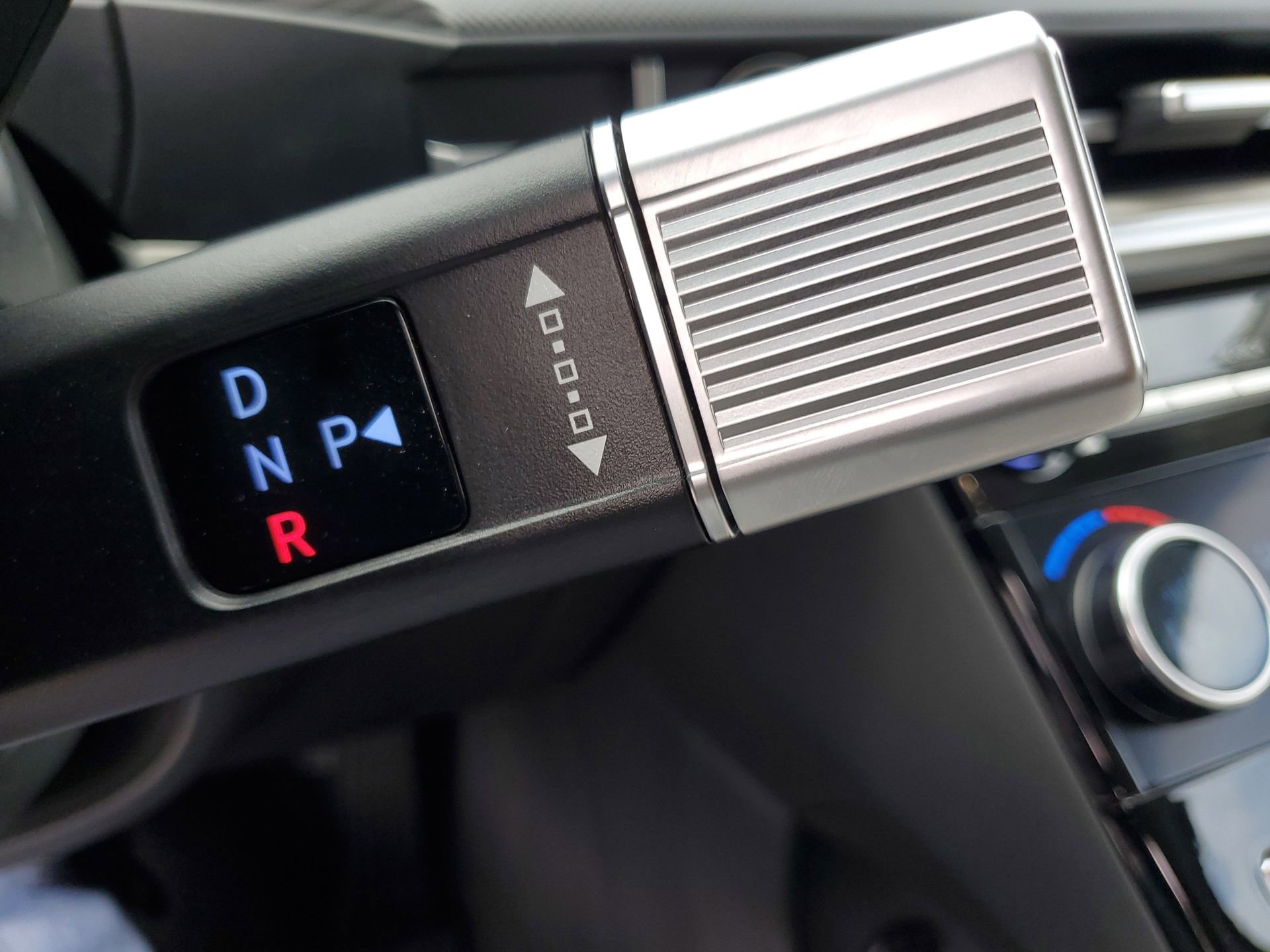 Used 2025 Hyundai Santa Fe SEL image 31