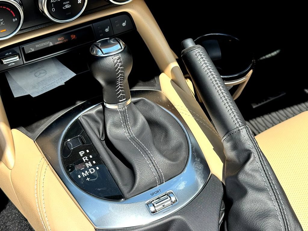 New 2026 MAZDA MX-5 Miata RF Grand Touring RWD image 15