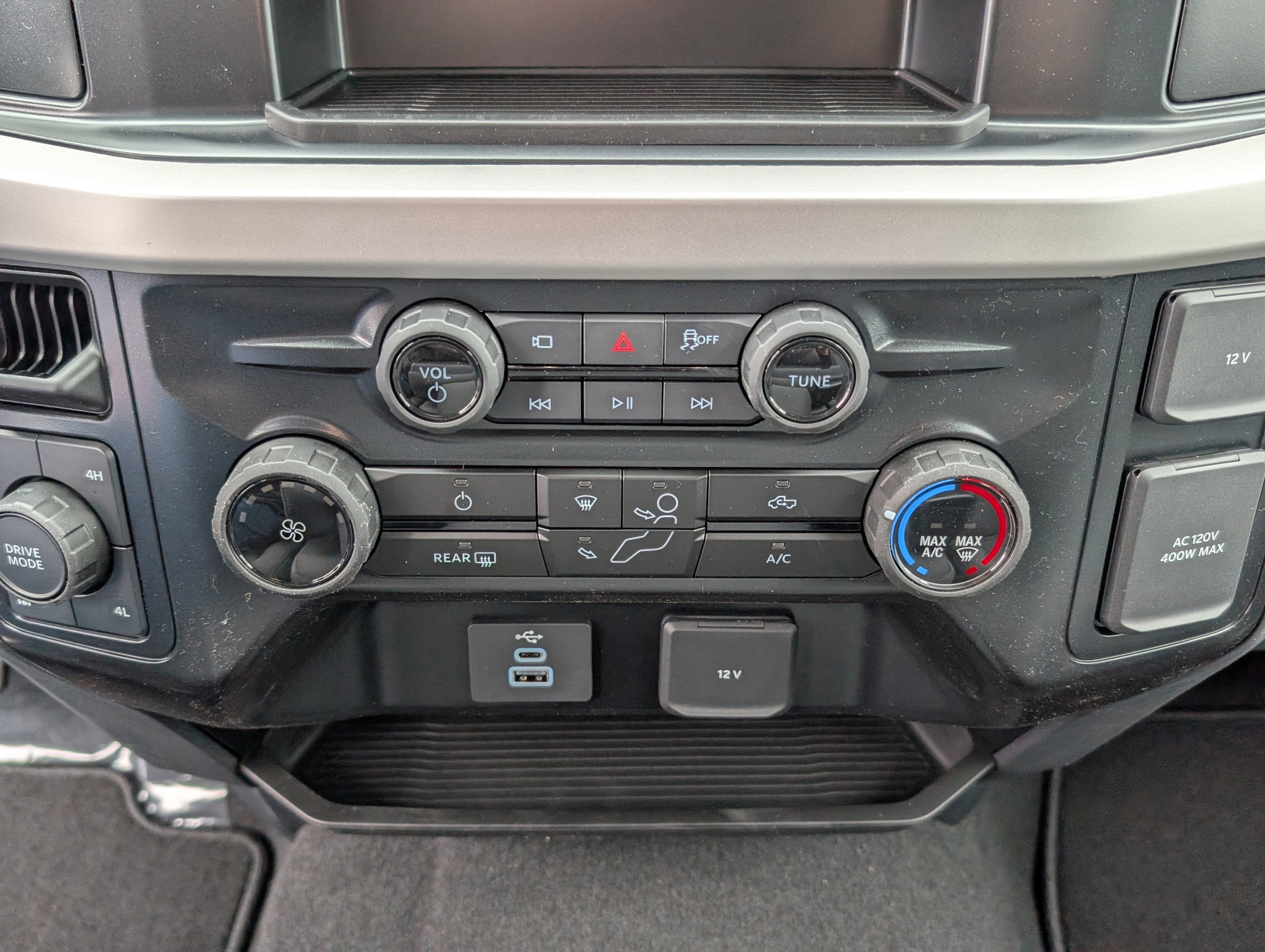 New 2025 Ford F250 XL w/ STX Appearance Package image 22