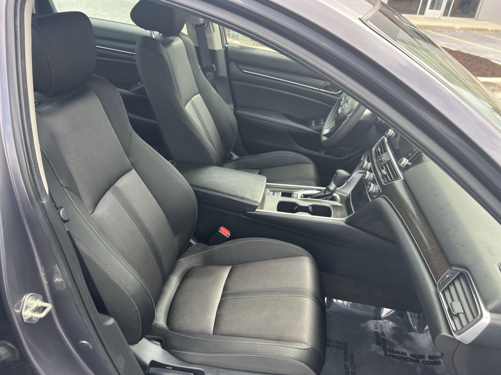 Used 2020 Honda Accord EX image 26