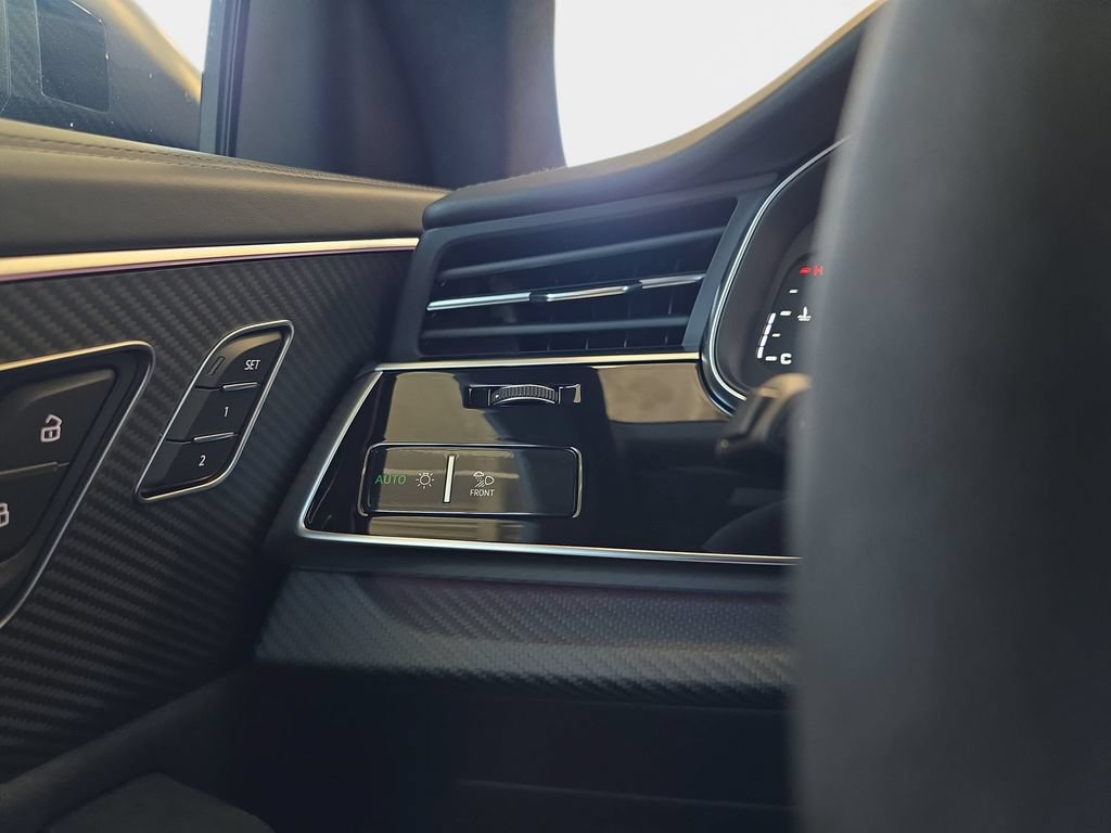 New 2026 Audi RS Q8 performance AWD/4WD image 25