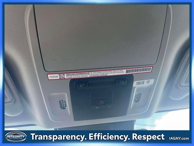 Used 2025 Toyota Camry LE w/ Convenience Package image 31