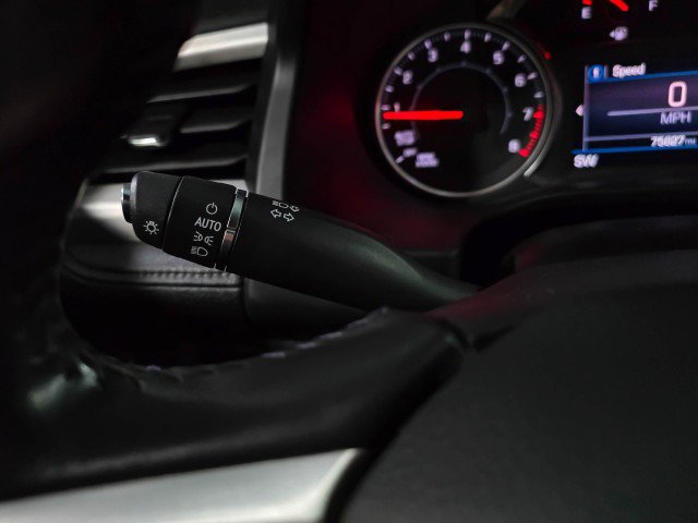 Used 2020 GMC Acadia SLE w/ Driver Convenience Package image 23