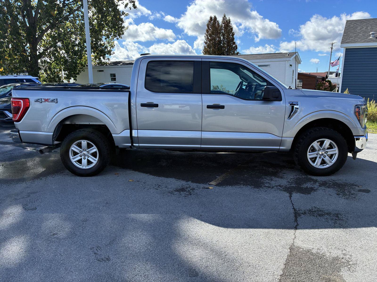 Used 2023 Ford F150 XLT w/ Trailer Tow Package AWD/4WD image 9