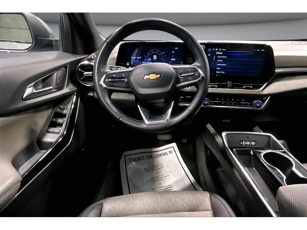 Used 2025 Chevrolet Equinox LT w/ Convenience Package II AWD/4WD image 7