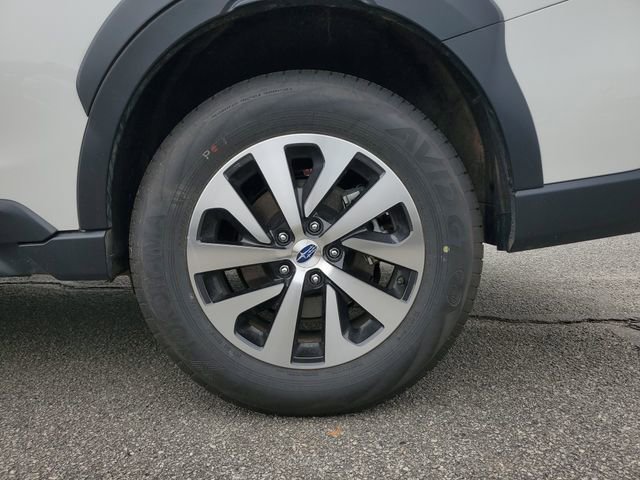 Used 2025 Subaru Outback Premium w/ Popular Package #1 image 10