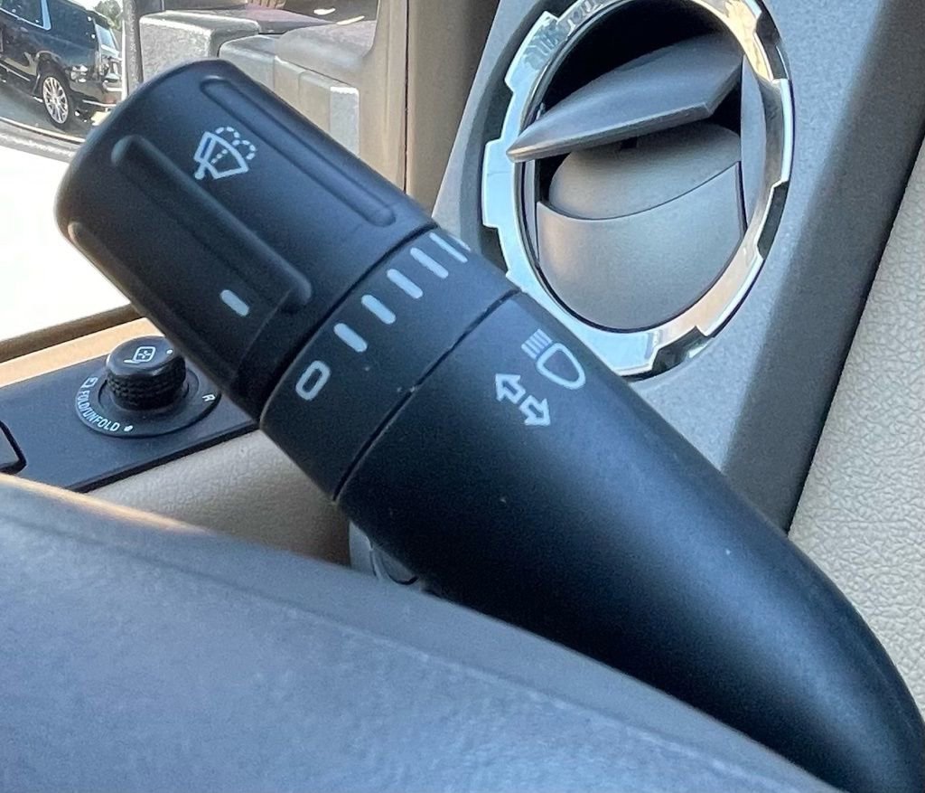 Used 2016 Ford F250 Lariat w/ Chrome Package image 16