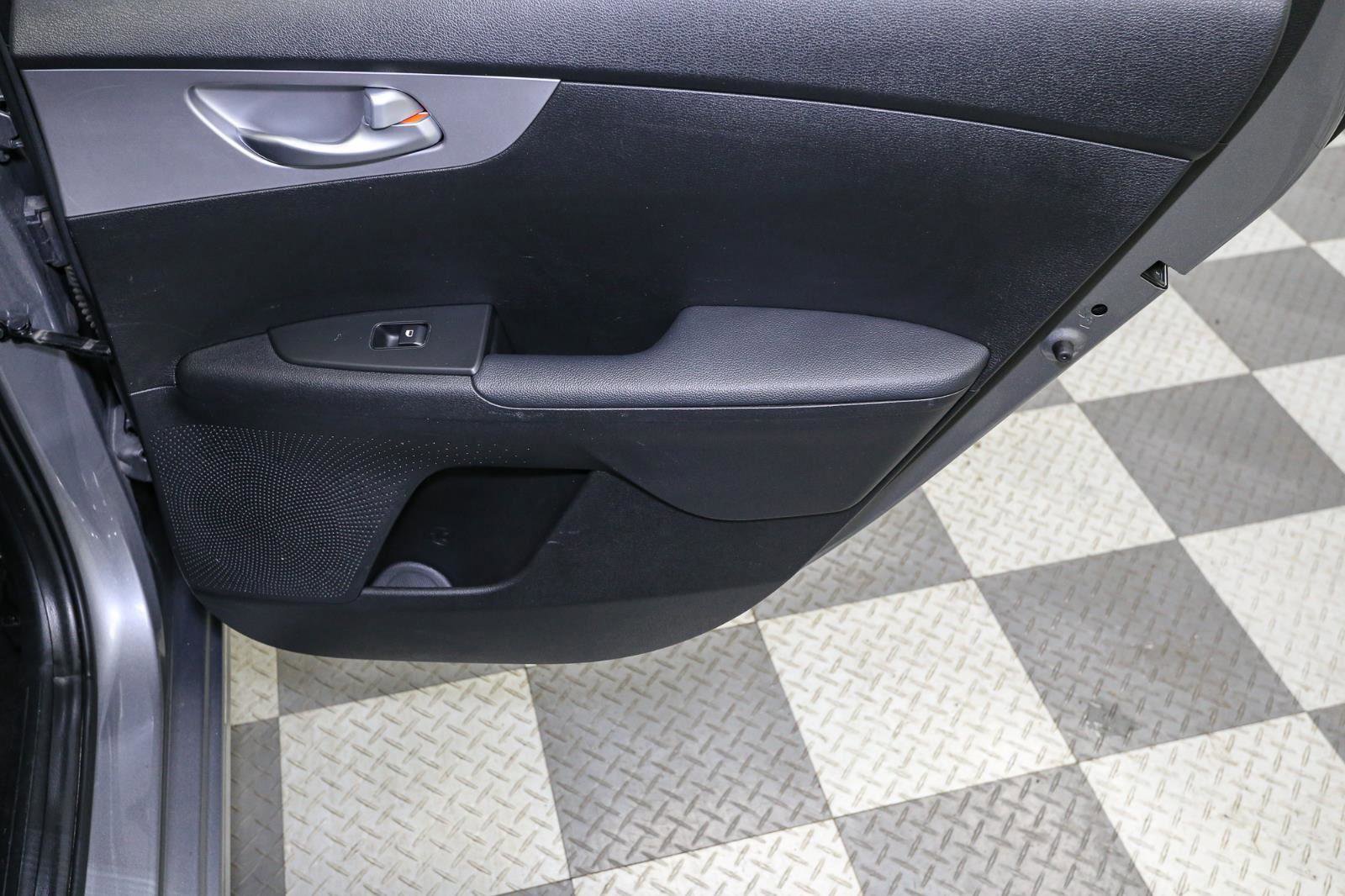 Used 2023 Kia Forte LXS w/ LXS Technology Package image 20