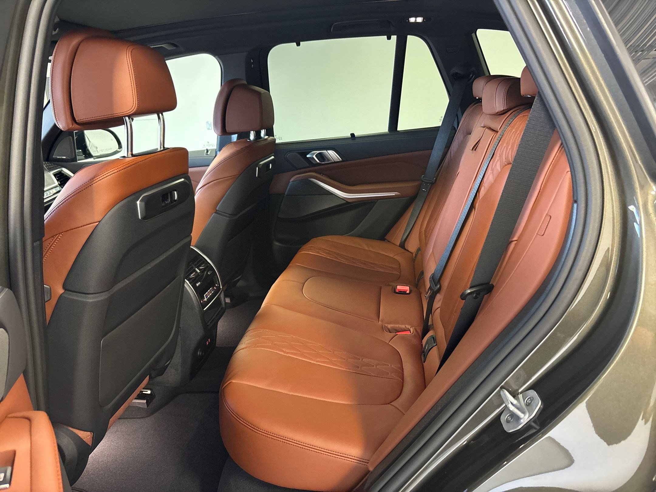 New 2026 BMW X5 sDrive40i image 13