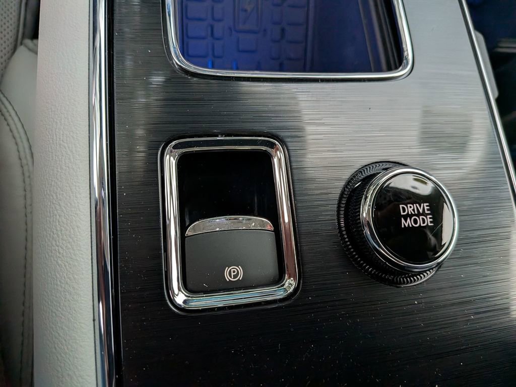 New 2026 Lincoln Aviator Reserve w/ Luxury Package image 24