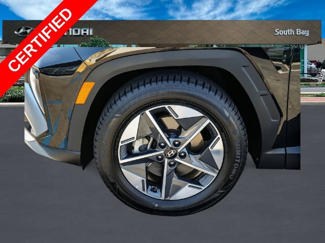 Certified 2025 Hyundai Tucson SEL FWD image 9